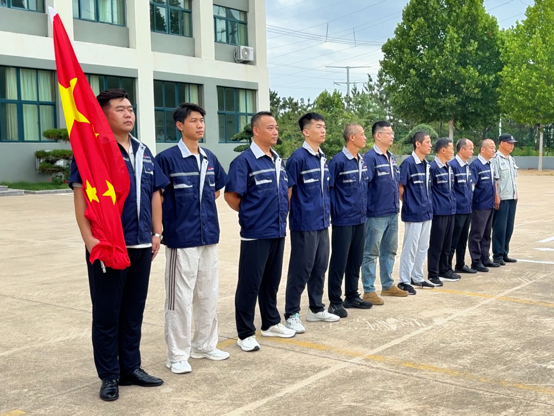 博陽機(jī)械舉辦“共憶軍旅歲月 堅(jiān)守軍人初心”慶祝建軍98周年活動(dòng)